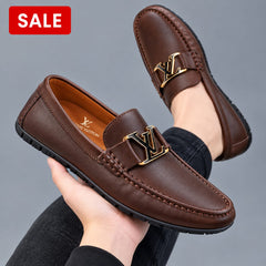 Men's Brown Luxury Loafers – Elegant Slip-On Dress Shoes with Gold-Tone Metal Accent, Classic Design & Comfortable Fit